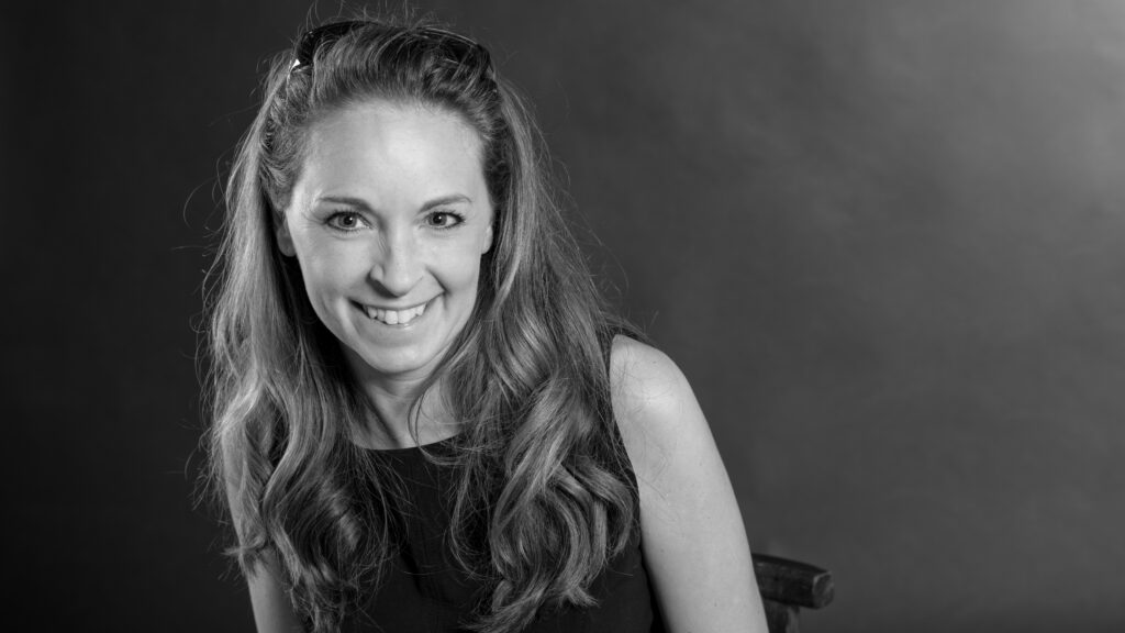 Renate Denk von foxline.at bietet individuelle Werbeartikel für Unternehmen – mit hauseigener Produktion und schneller Lieferung. Über madeinaustria.jetzt vertreibt sie zusätzlich regionale Werbeartikel, die tatsächlich in Österreich hergestellt werden.