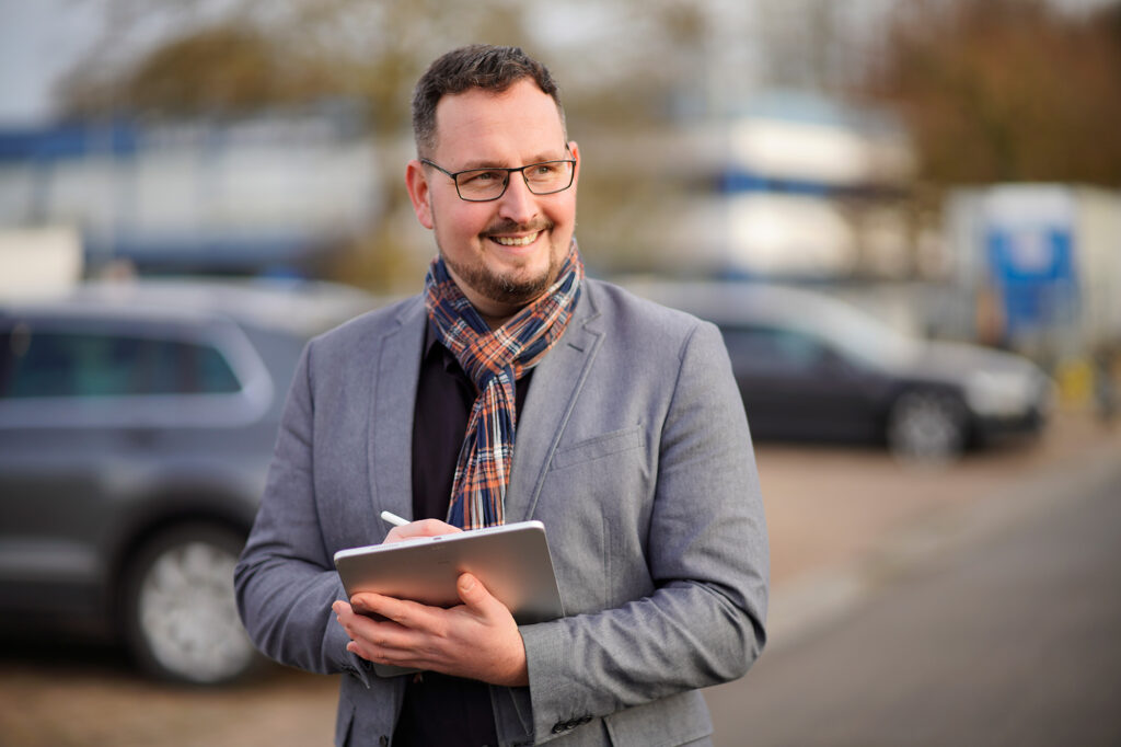 Benjamin Müller von BM Wachstum entwickelt strukturelle Recruiting-Konzepte für den Mittelstand – strategisch, ideologiefrei und mit dem Fokus auf langfristige Bindung statt kurzfristiger Effekte.