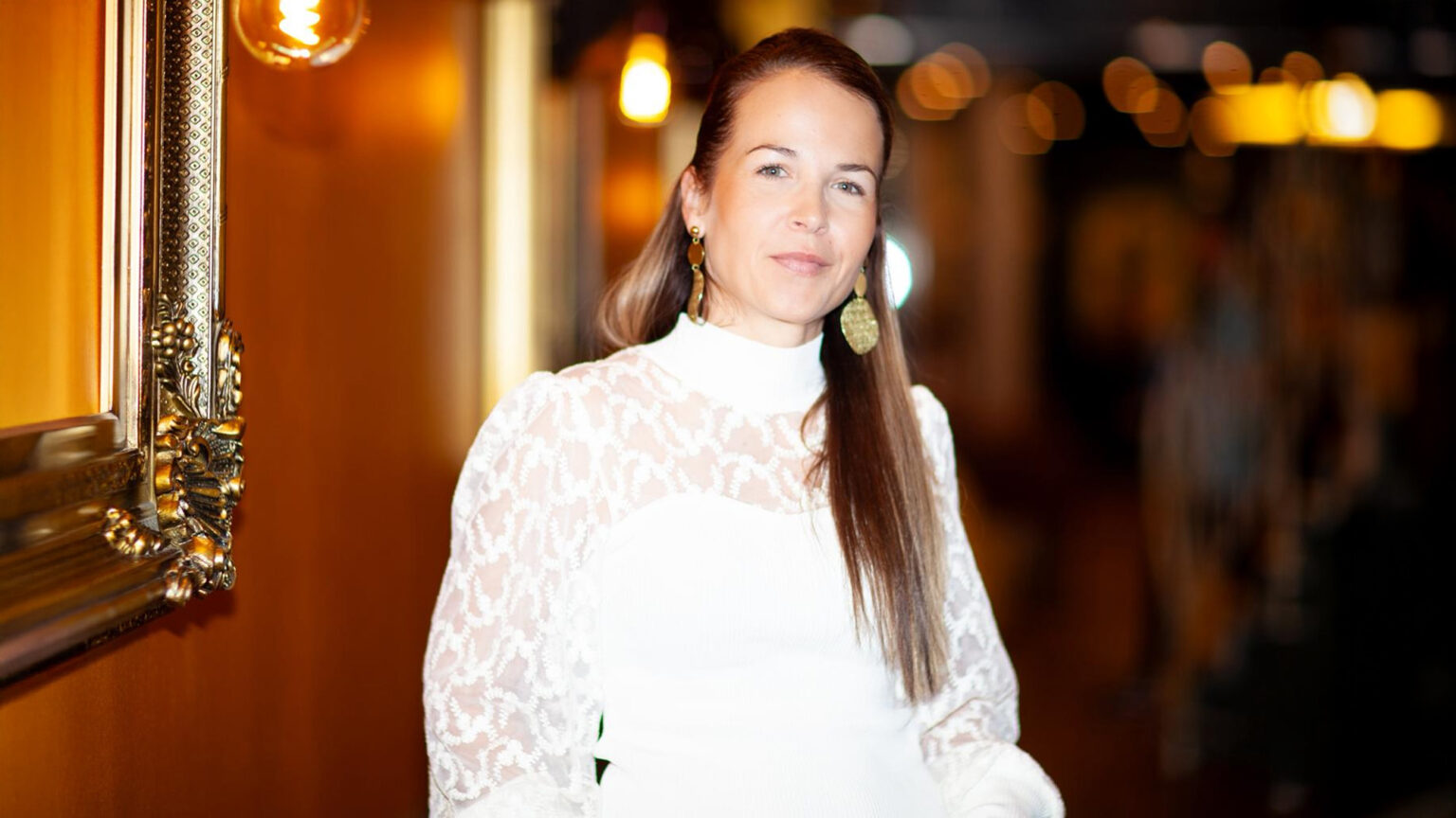 Daniela Henike zeigt Transformation, Bewusstsein und Seelenführung als Weg zu nachhaltigem Erfolg und finanzieller Fülle.