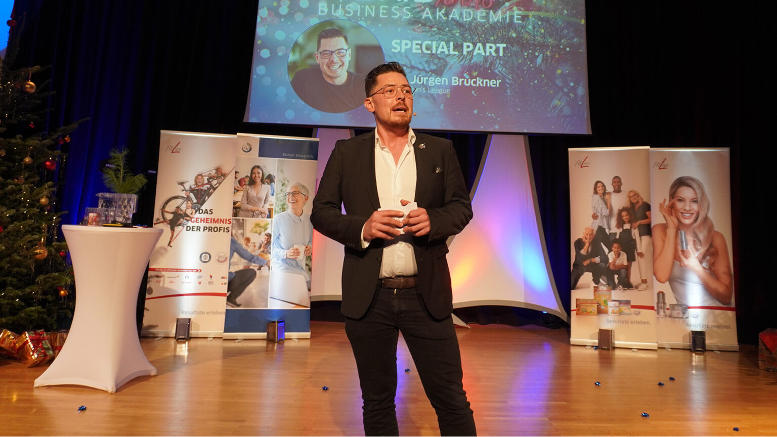 Jürgen Bruckner erläutert im Interview, warum Network Marketing gerade in unsicheren Zeiten an Bedeutung gewinnt.