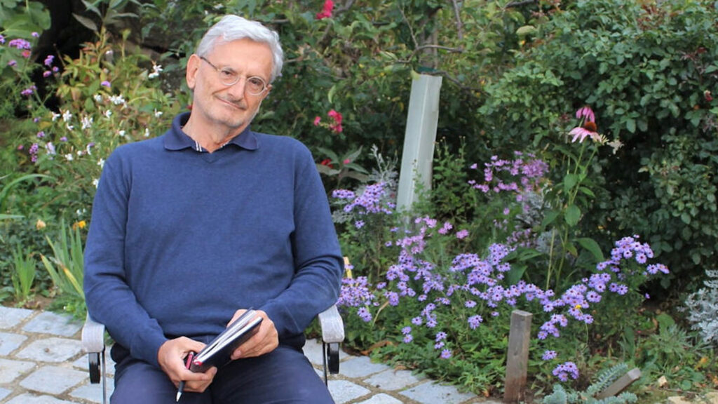 Psychotherapeut Friedrich Zottl begleitet Menschen bei Burnout, Ängsten, Lebenskrisen und persönlicher Veränderung durch Psychotherapie, Coaching und Lebensberatung.