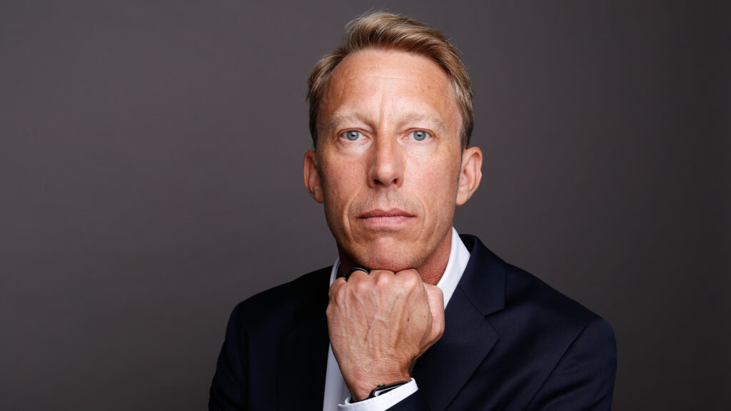 Florian Storp von Heinrichs & Storp steht für partnerschaftliche Personalberatung im Mittelstand und individuelle Recruiting-Strategien.